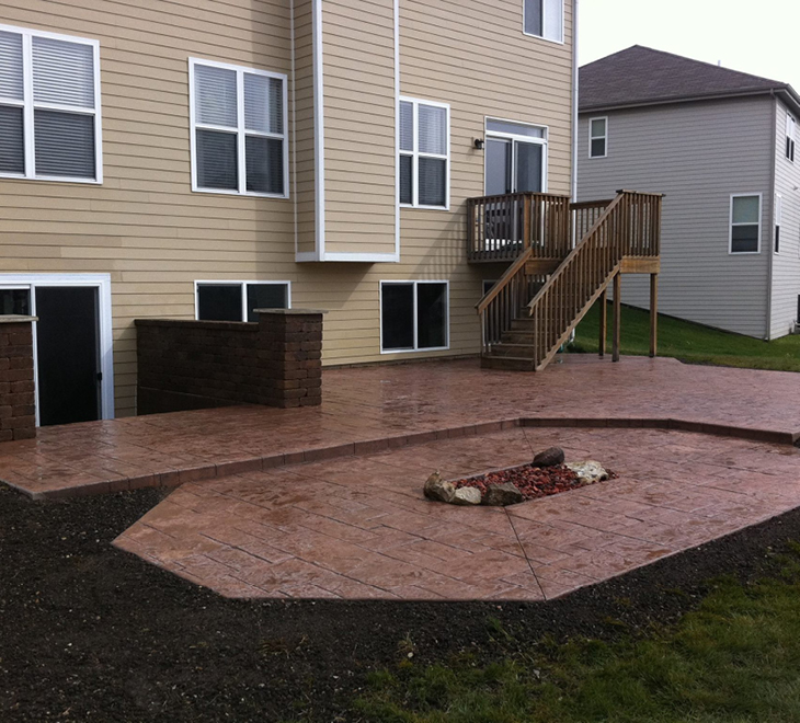 PATIOS & FIRE PITS